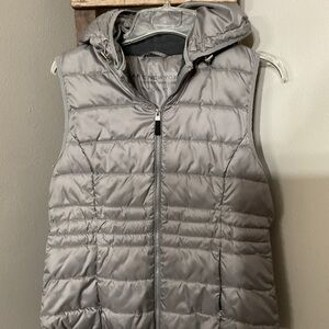 Marc New York women’s Light Gray packable Puffer Vest size large